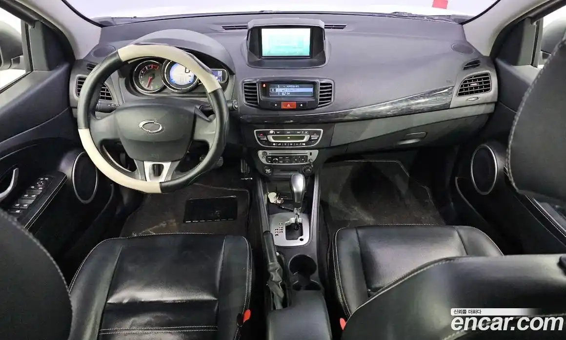 Renault SM3 2015 1.6 Автомат в Москве № 147617, фото 7