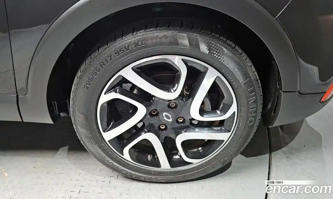 Renault QM3 2015 1.5 Автомат в Москве № 148890, фото 19