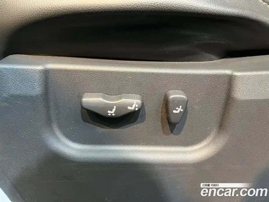 Renault QM5 2014 2.0 Автомат в Москве № 152786, фото 16