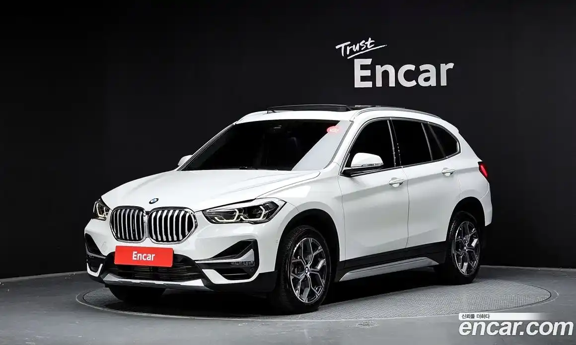 BMW X1 2021 2.0 Автомат в Москве № 156238, фото 3