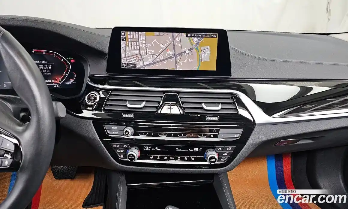 BMW 5-Series 2020 2.0 Автомат в Москве № 157540, фото 1