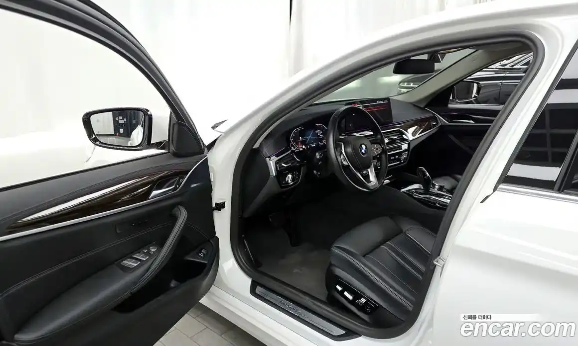 BMW 5-Series 2023 2.0 Автомат в Москве № 157900, фото 18