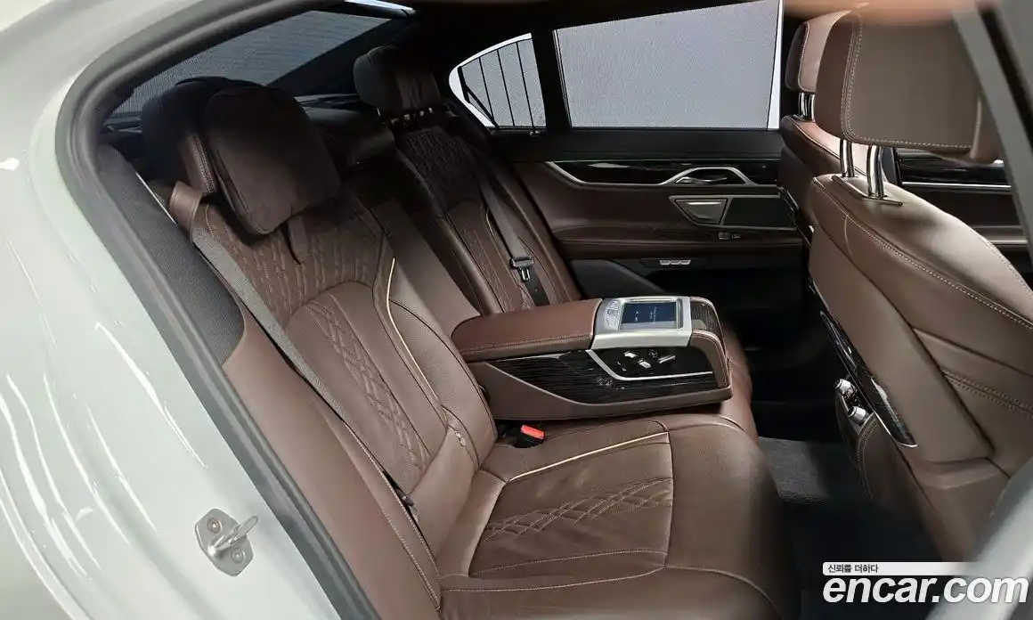 BMW 7-Series 2017 3.0 Автомат в Москве № 159440, фото 12