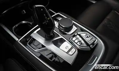 BMW 7-Series 2017 3.0 Автомат в Москве № 159440, миниатюра 9