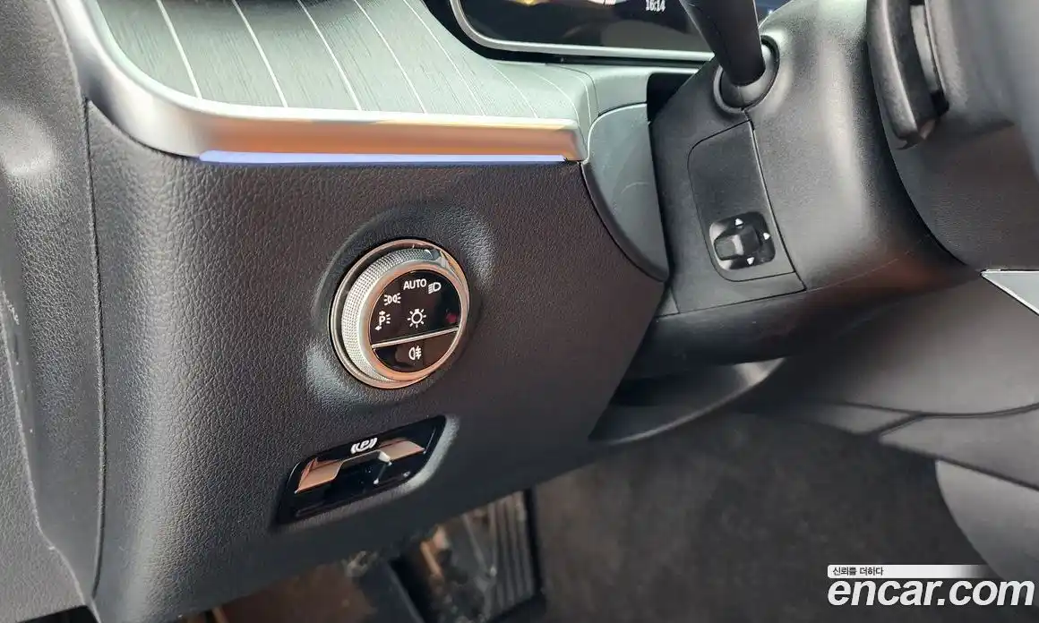 Mercedes-Benz C-Class 2025 2.0 Автомат в Москве № 160006, фото 14