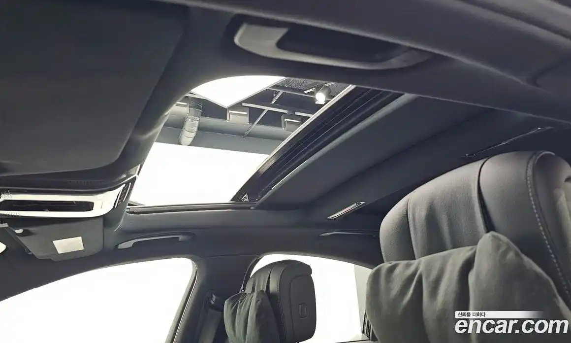 Mercedes-Benz S-Class 2025 3.0 Автомат в Москве № 160129, фото 17