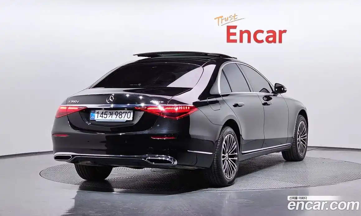 Mercedes-Benz S-Class 2025 3.0 Автомат в Москве № 160129, фото 2