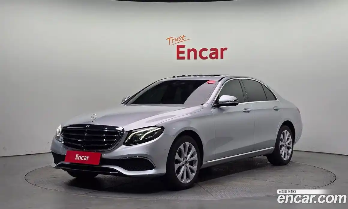 Mercedes-Benz E-Class 2020 2.0 Автомат в Москве № 160743, фото 5