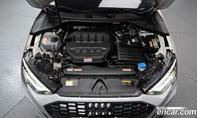 Audi A3 2023 2.0 Автомат в Москве № 162577, миниатюра 9