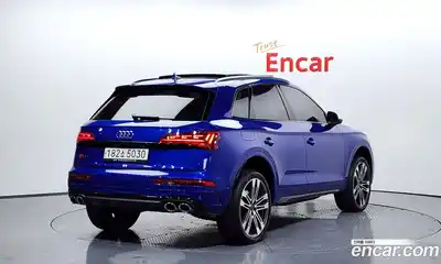 Audi SQ5 2021 3.0 Автомат в Москве № 163316, миниатюра 3