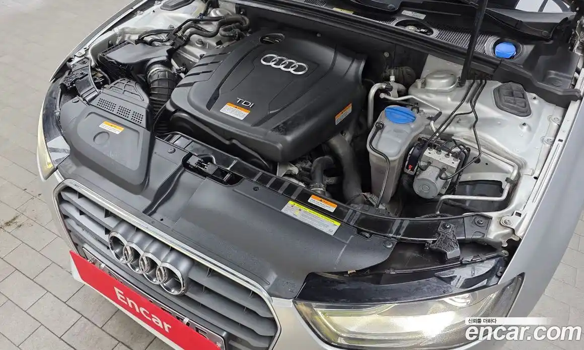 Audi A4 2014 2.0 Автомат в Москве № 163759, фото 2