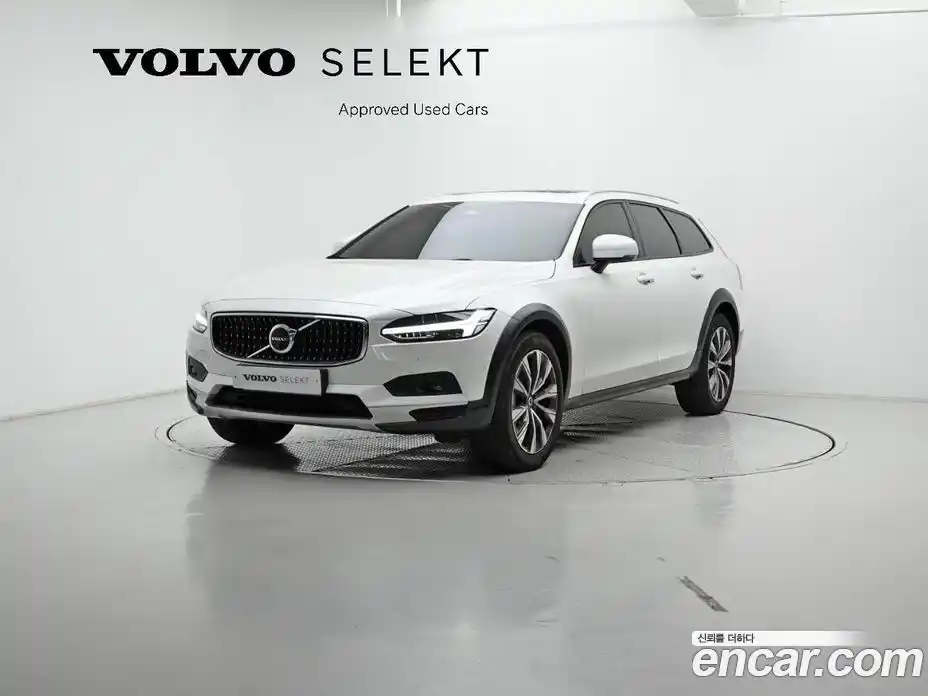 Volvo V90 2024 2.0 Автомат в Москве № 164177, фото 1