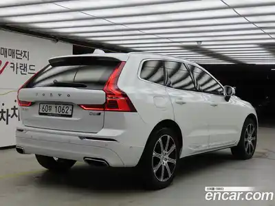 Volvo XC60 2019 2.0 Автомат в Москве № 164413, миниатюра 3