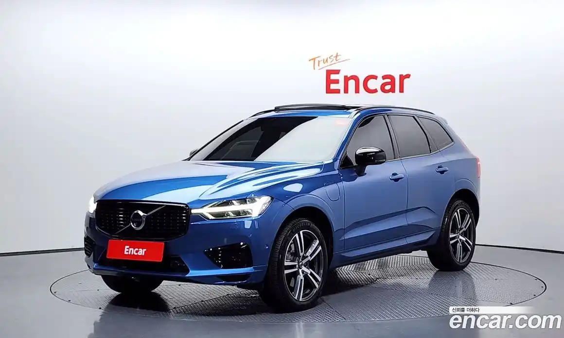 Volvo XC60 2021 2.0 Автомат в Москве № 164624, фото 8