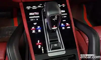 Porsche Cayenne, 2023