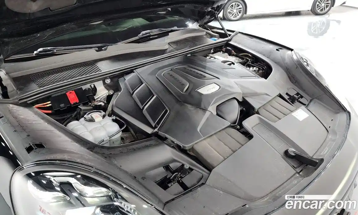 Porsche Cayenne 2023 3.0 Автомат в Москве № 165513, фото 16