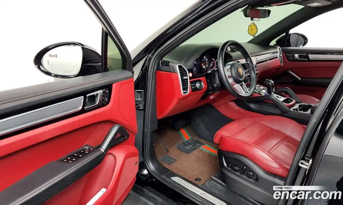 Porsche Cayenne 2023 3.0 Автомат в Москве № 165513, фото 18