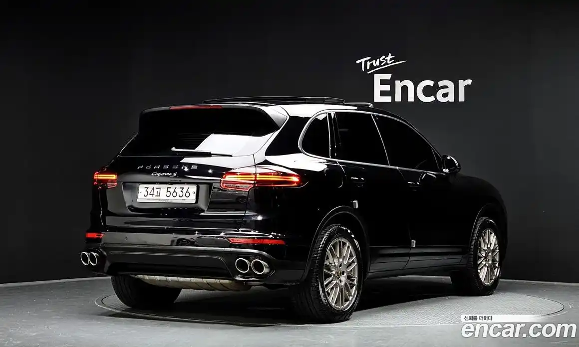 Porsche Cayenne 2015 4.1 Автомат в Москве № 165695, фото 13
