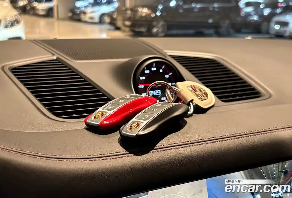 Porsche Cayenne 2021 3.0 Автомат в Москве № 165732, фото 16