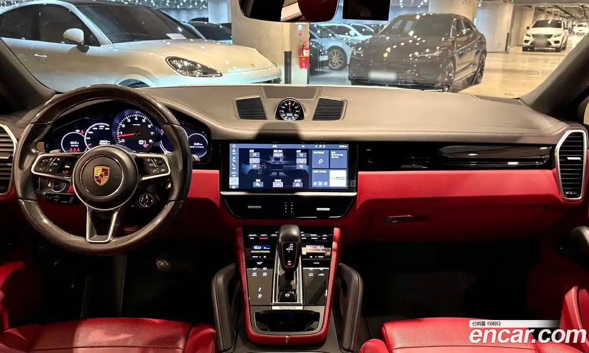 Porsche Cayenne 2021 3.0 Автомат в Москве № 165732, фото 10