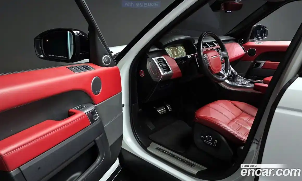 Land Rover Range-Rover Sport 2017 3.0 Автомат в Москве № 166431, фото 15