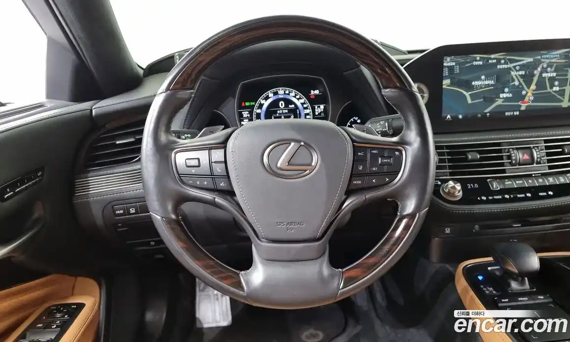 Lexus LS 2021 3.4 Автомат в Москве № 168136, фото 17