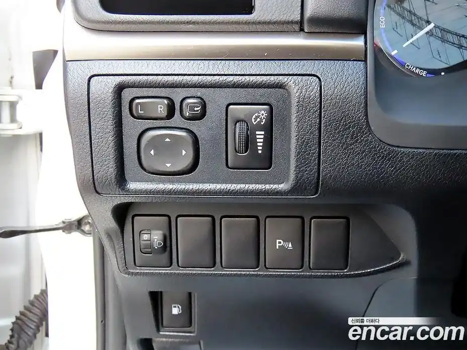 Lexus CT200h 2018 1.8 Автомат в Москве № 168287, фото 12