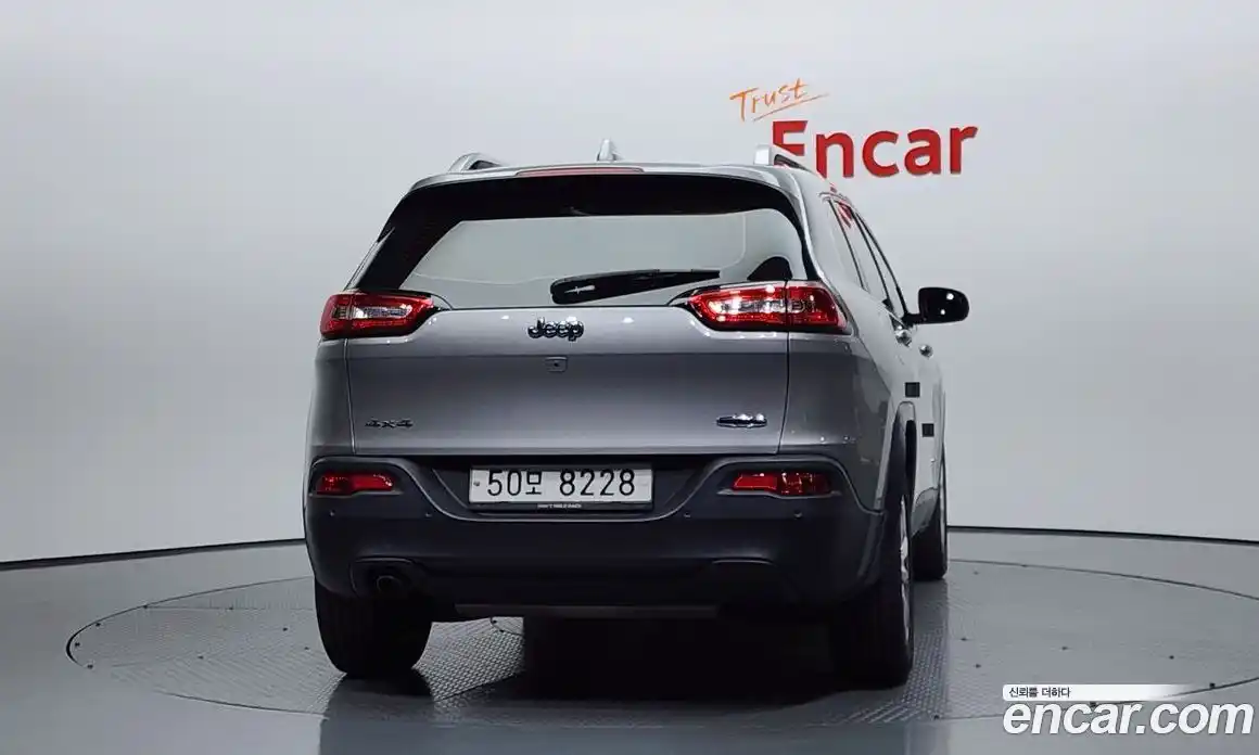 Jeep Cherokee 2017 2.4 Автомат в Москве № 169771, фото 16