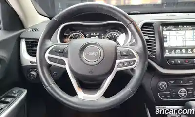 Jeep Cherokee 2017 2.4 Автомат в Москве № 169771, миниатюра 4