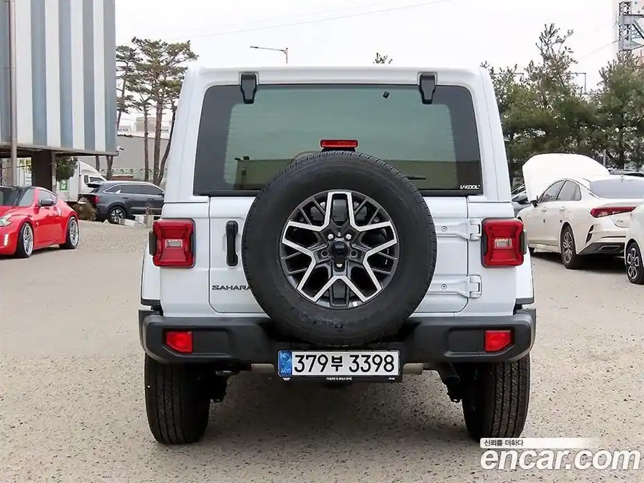 Jeep Wrangler 2025 2.0 Автомат в Москве № 169925, фото 4