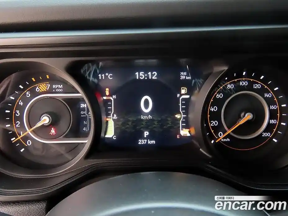 Jeep Wrangler 2025 2.0 Автомат в Москве № 169925, фото 9