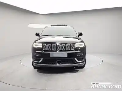 Jeep Cherokee 2018 3.0 Автомат в Москве № 170052, миниатюра 3