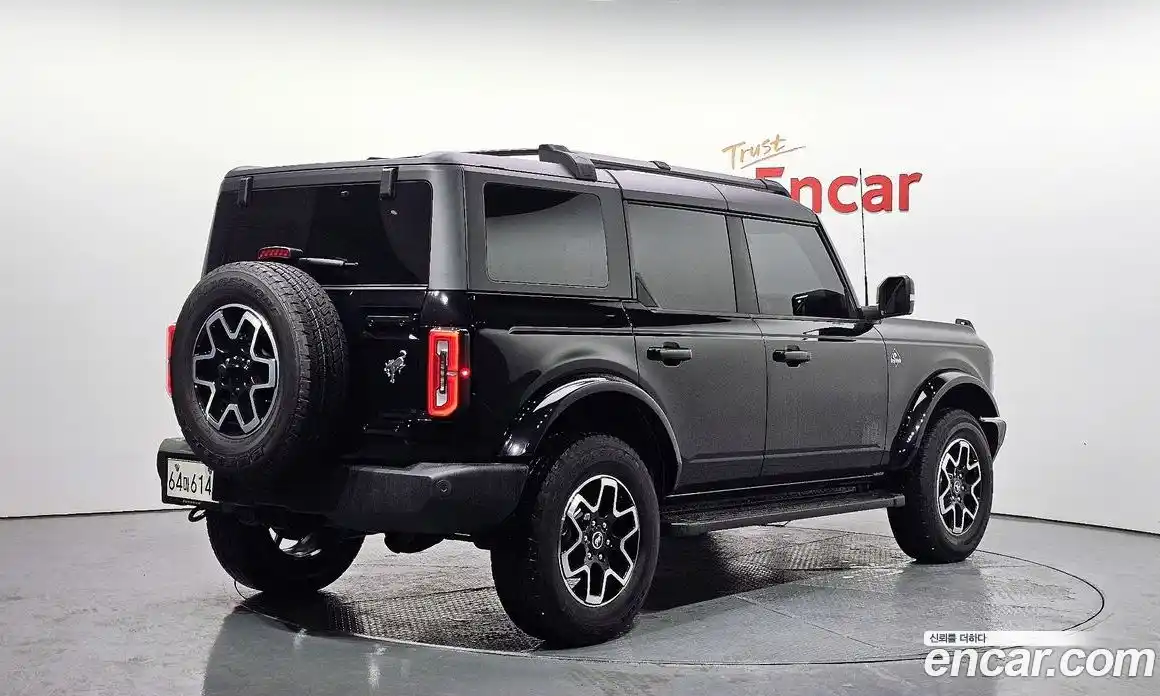 Ford Bronco 2022 2.7 Автомат в Москве № 170739, фото 14