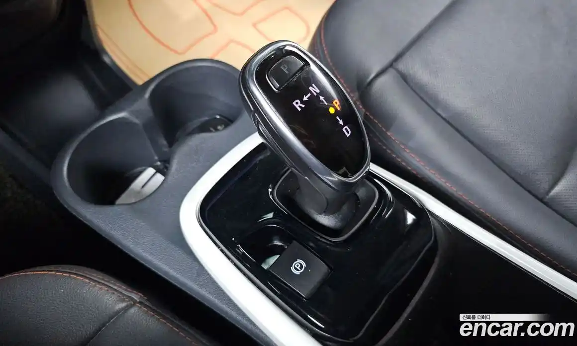 Chevrolet Bolt EV 2020 0.2 Автомат в Москве № 173459, фото 14