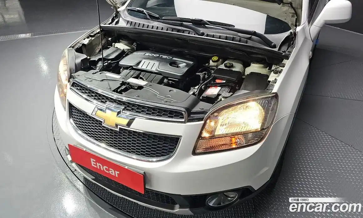 Chevrolet Orlando 2013 2.0 Автомат в Москве № 174581, фото 17