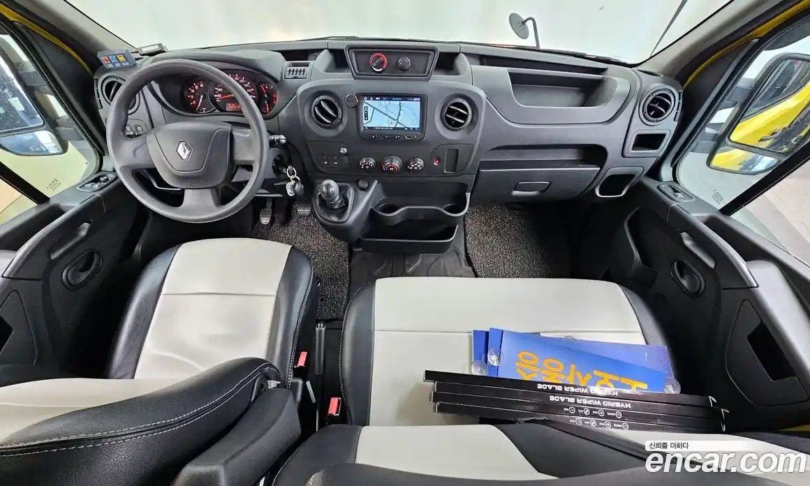 Renault Master 2020 2.3 Механическая в Москве № 176467, фото 7