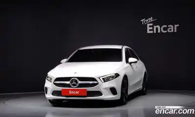 Mercedes-Benz A-Class 2020 2.0 Автомат в Москве № 176818, миниатюра 8