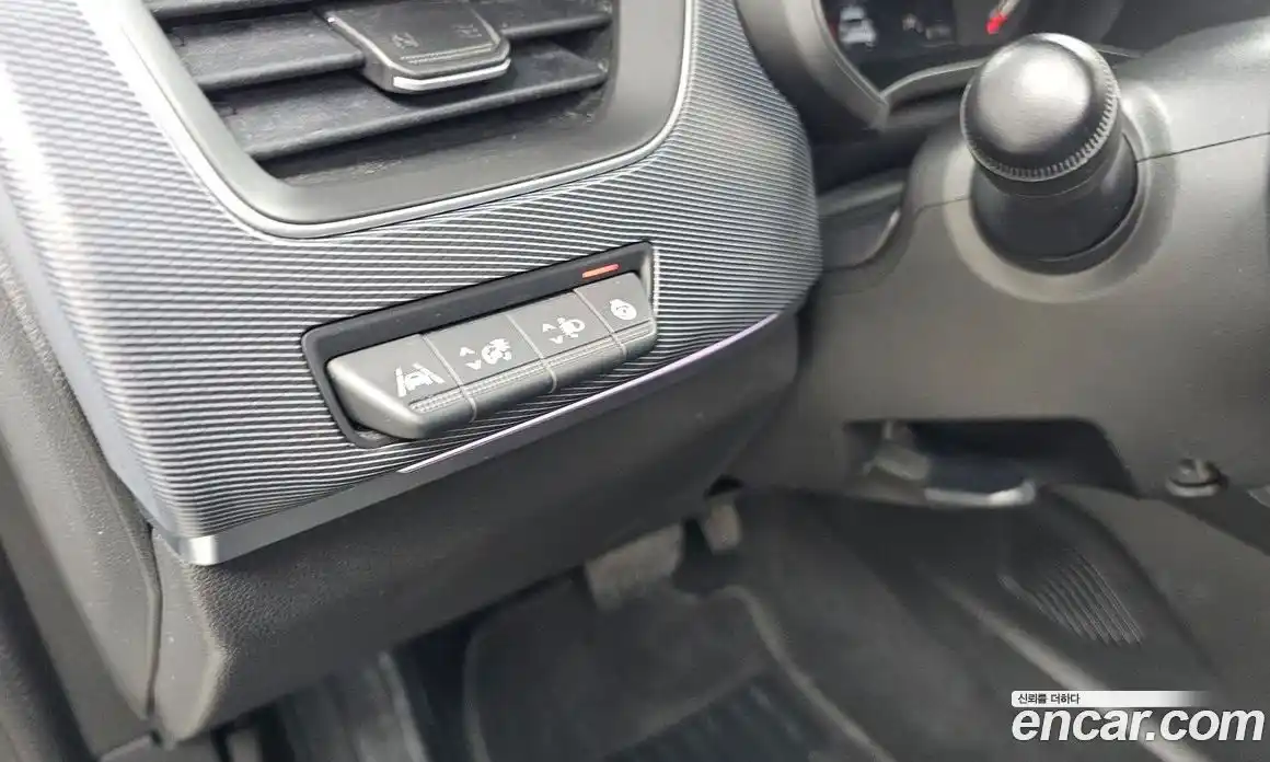 Renault XM3 2023 1.6 Автомат в Москве № 182359, фото 14