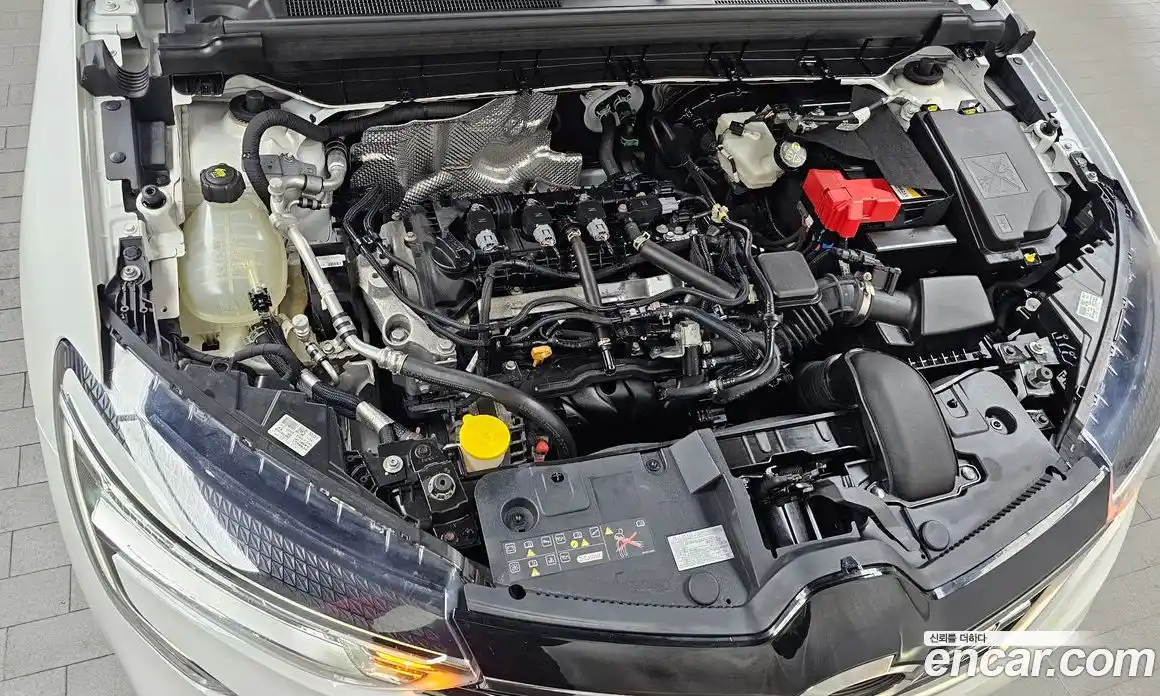 Renault XM3 2023 1.6 Автомат в Москве № 182359, фото 17