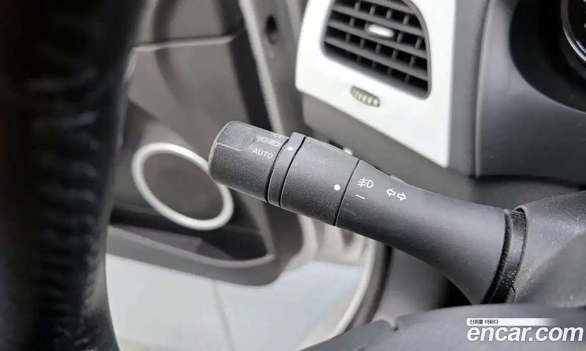 Renault SM3 2010 1.6 Автомат в Москве № 182905, фото 15