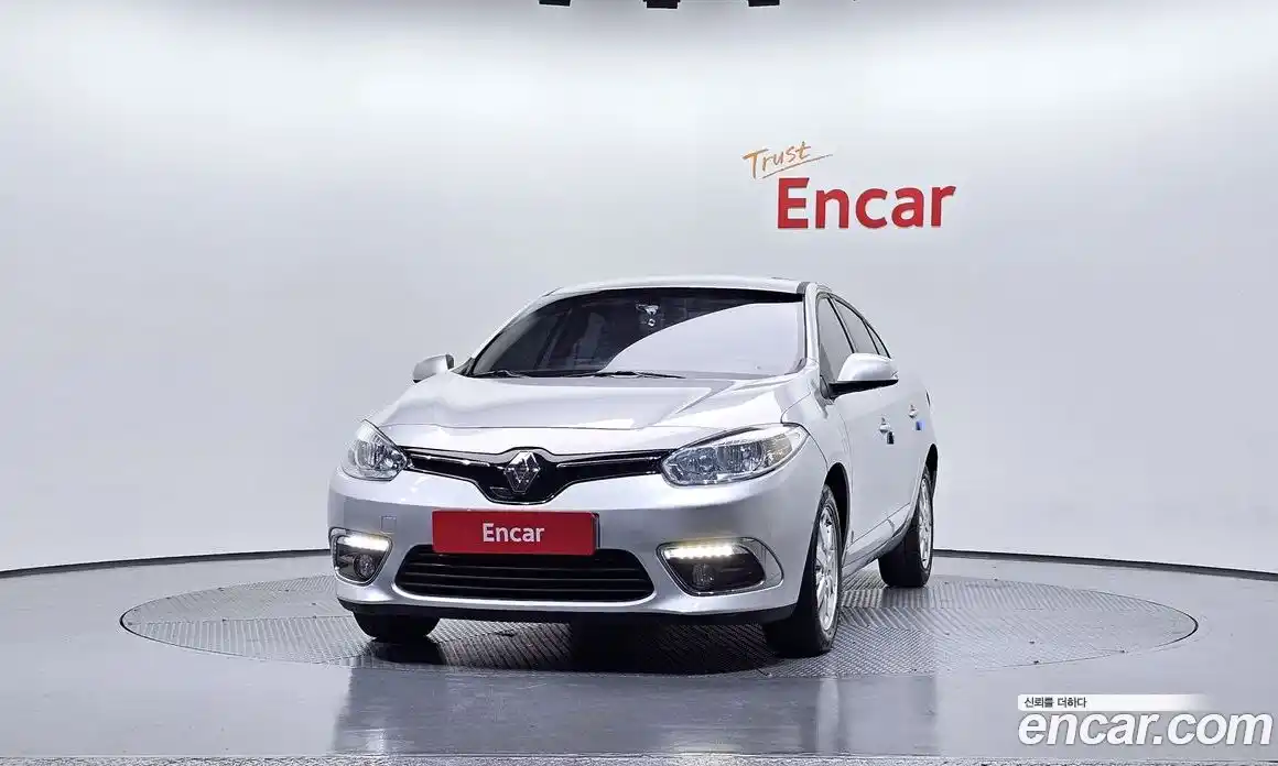 Renault SM3 2010 1.6 Автомат в Москве № 182905, фото 3