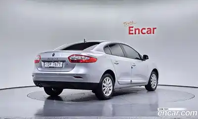 Renault SM3 2010 1.6 Автомат в Москве № 182905, миниатюра 4