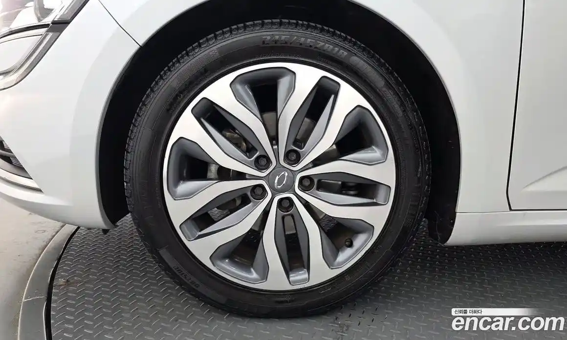 Renault SM6 2017 2.0 Автомат в Москве № 183518, фото 16