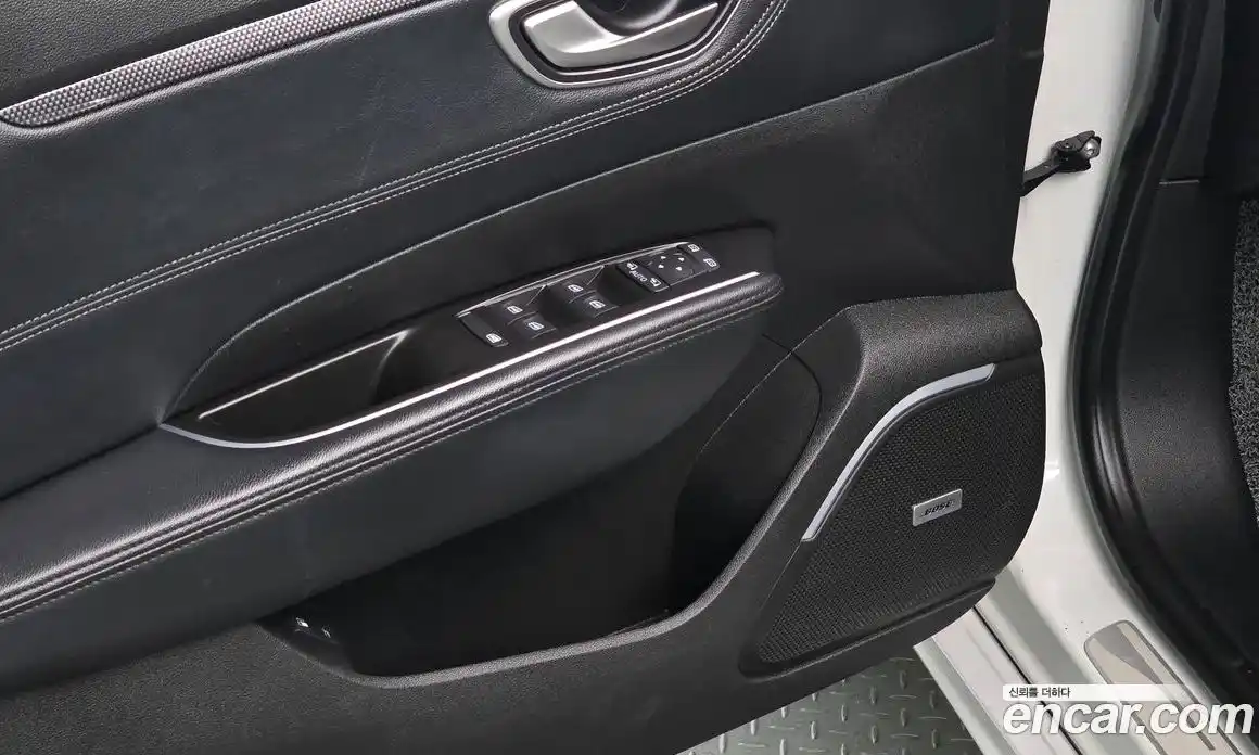 Renault SM6 2017 2.0 Автомат в Москве № 183518, фото 5