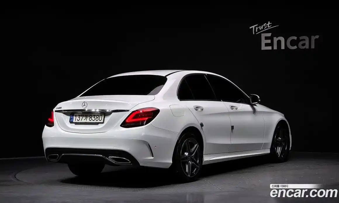 Mercedes-Benz C-Class 2021 2.0 Автомат в Москве № 184246, фото 2