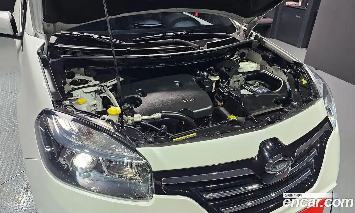 Renault QM5 2016 2.0 Автомат в Москве № 184996, фото 2