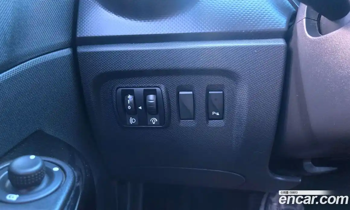 Renault QM3 2015 1.5 Автомат в Москве № 185951, фото 16