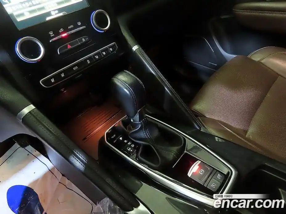 Renault QM6 2017 2.0 Автомат в Москве № 186634, фото 12