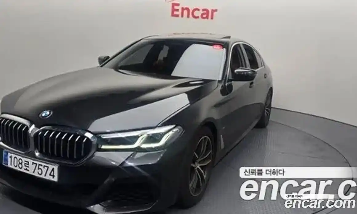 BMW 5-Series 2021 2.0 Автомат в Москве № 188774, фото 1