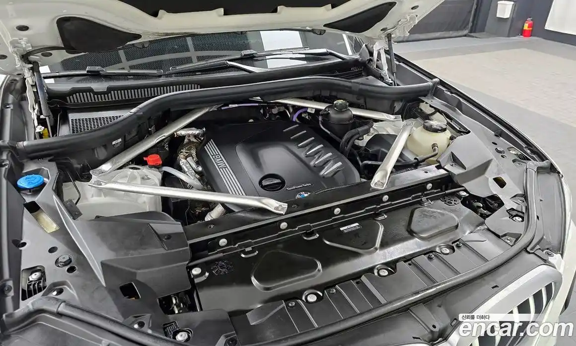 BMW X6 2022 3.0 Автомат в Москве № 191921, фото 12